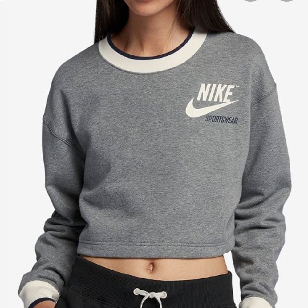 Nike Reversible Fleece Cropped Sweatshirt